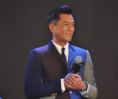 古天乐感情生活大揭秘,被多位女友抛弃,有知名女星半夜敲他家门