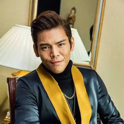 向佐个人资料详细资料>别名:向展平(原名),jacky性别:男国籍:中国身高