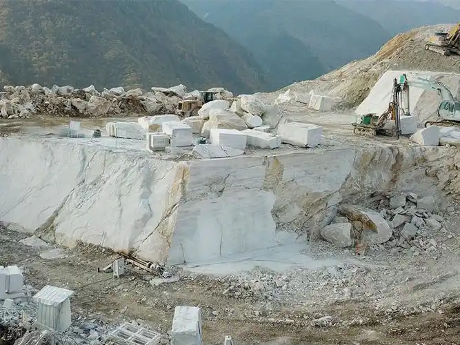大理石矿开采利润怎么样矿山碎石机的成本高吗