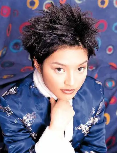 图文:港台著名人气偶像叶佩雯-15