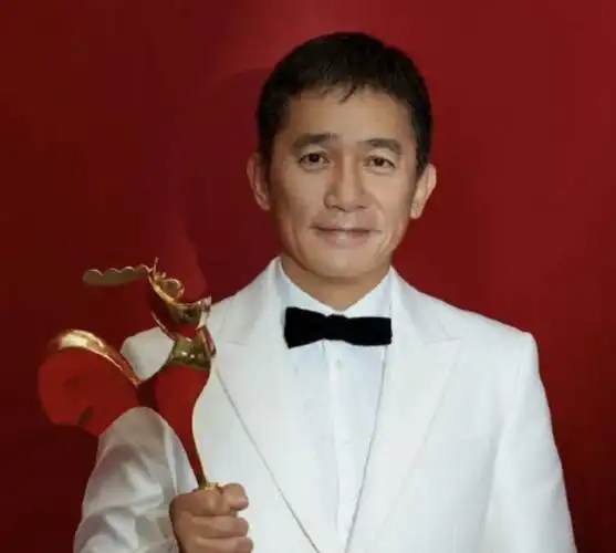 李连杰语出惊人我还没死但60岁的他也太苍老了吧