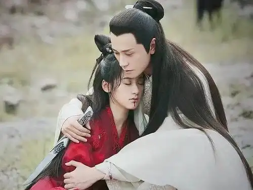 古装剧情侣