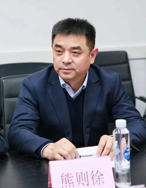 共青城市委副书记,市长刘阳青一行莅临上海市江西商会交流座谈