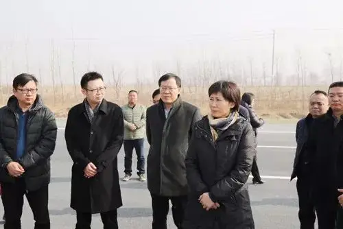 开封市市委书记侯红莅临开港大道项目指导工作