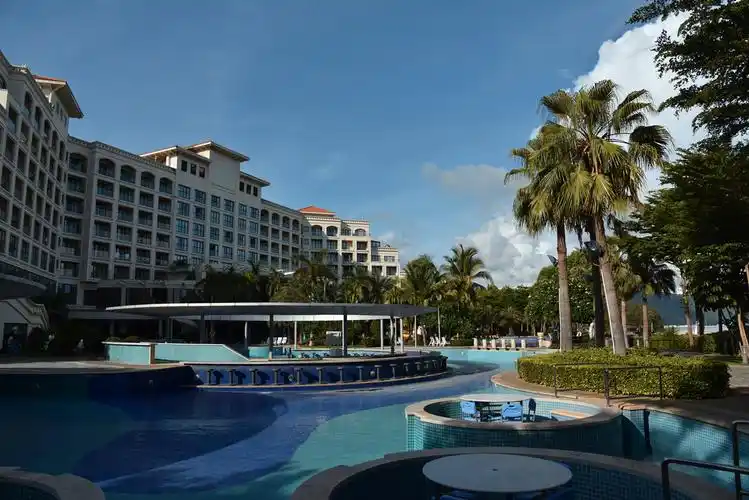 亚龙湾海景度假酒店(2)