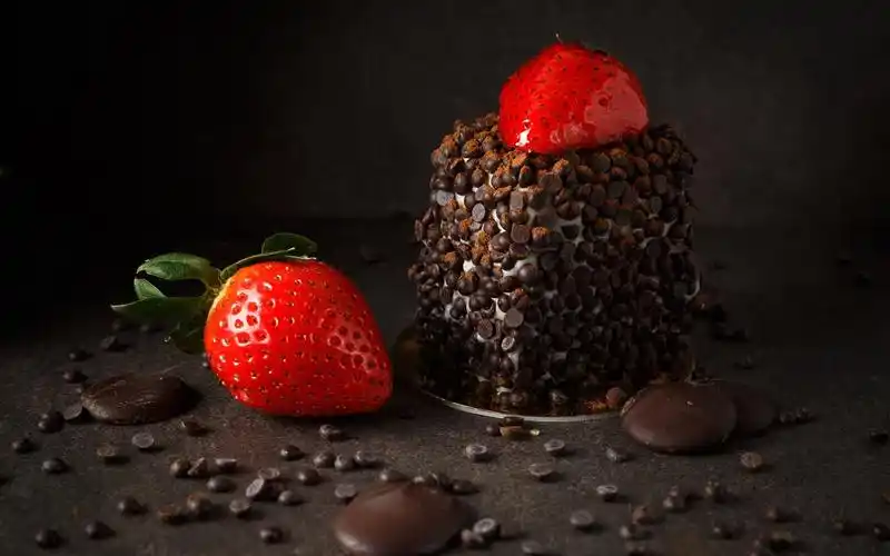 巧克力,奶油,草莓,甜点 壁纸