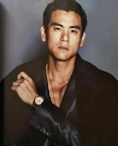 事实证明,一夜之间被"毁掉"的彭于晏,已经走上了另一条道路!