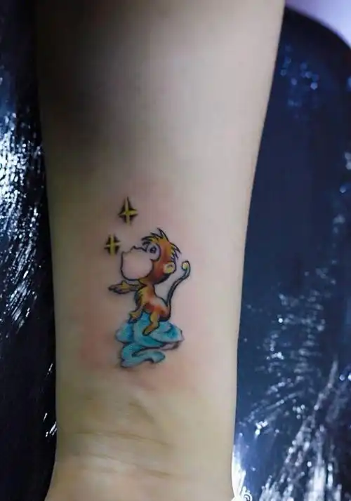 小臂纹身纹身图片_成品手臂欧美动物青岛猴子纹身图案