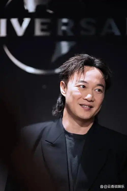 陈奕迅病情持续恶化!紧急治疗后仍无法恢复,再次发声延期演唱会