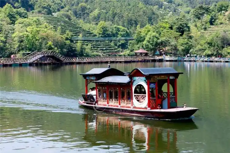 甘肃兰州水上表演的船16米游船厂家