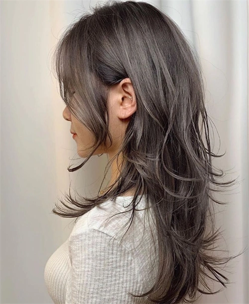 轻盈高层次中长发 发量多or发量少都适合_最新发型 - 美发站