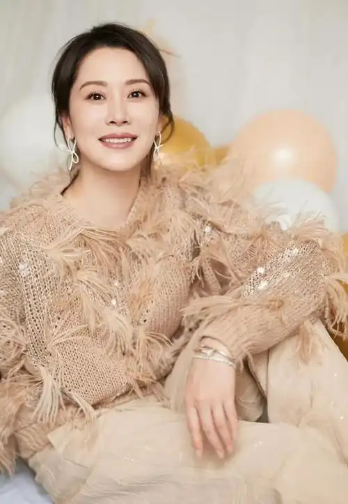 演员海清,25岁隐婚生子,结婚20年无绯闻