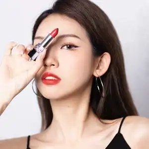 晴子化妆间头像