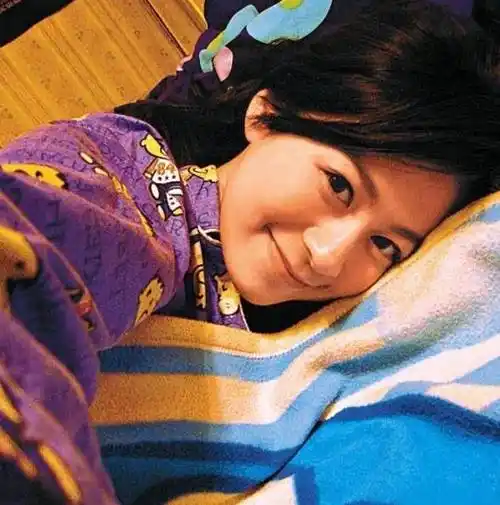 同样是曹云金前女友,江若琳嫁12亿身家的富豪,唐婉成了单身妈妈