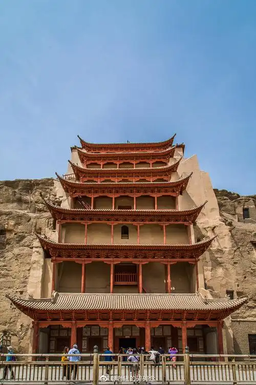 敦煌莫高窟之九层塔