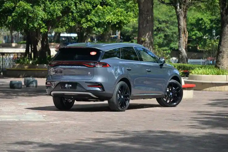 2021款比亚迪唐dm实拍