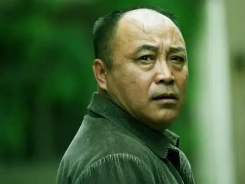 七尺男儿本不喜冲着郭柏松也会追为啥只因实力强