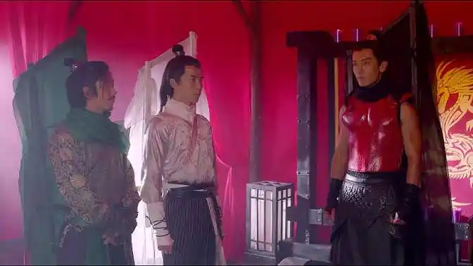 太子妃升职记:皇上这出征打仗的造型也太雷人了吧,简直辣眼睛-影视综