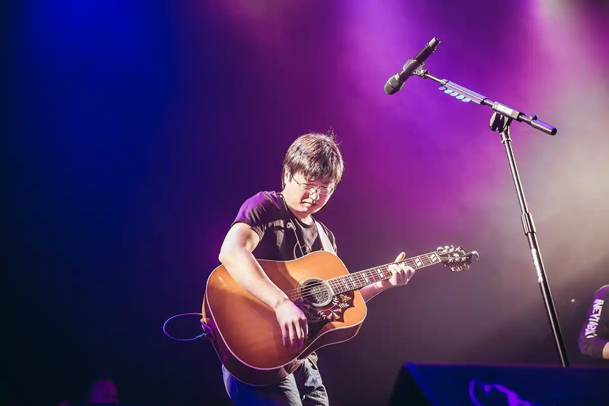 李志:如果没有人看着我