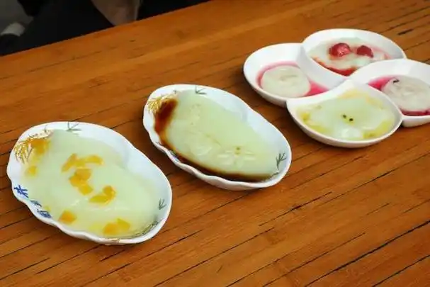 宜宾特色美食双河凉糕