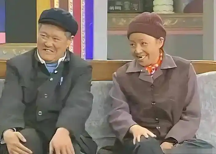 事实上,宋丹丹与赵本山,只合作了5个作品.