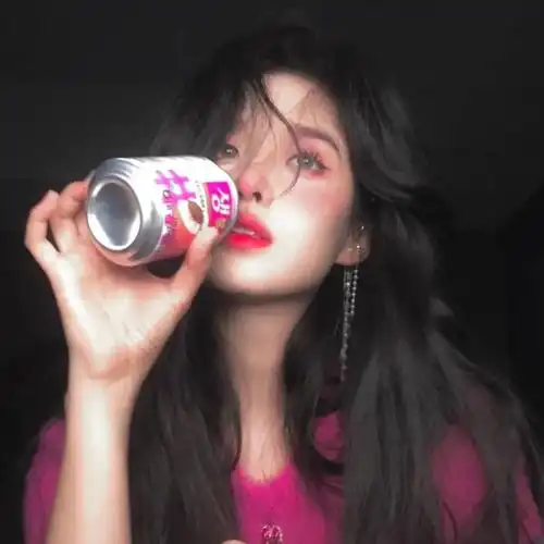 有哪些比较阴郁的emo丧系头像 ? - 知乎