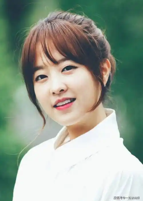 朴宝英为新作宣传 荧幕初吻对象是曹政奭 误会宋智孝李钟硕是恋人