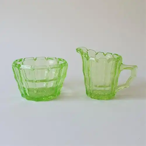 glasfabriek leerdam  - 绿色奶油套 - 铀玻璃