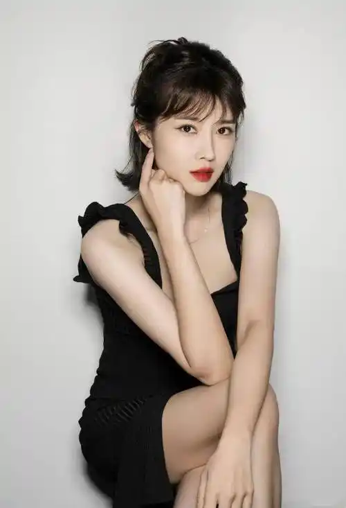 天台美女奚望主演大型电视剧《大道地》开机!_浙江_发展_农村