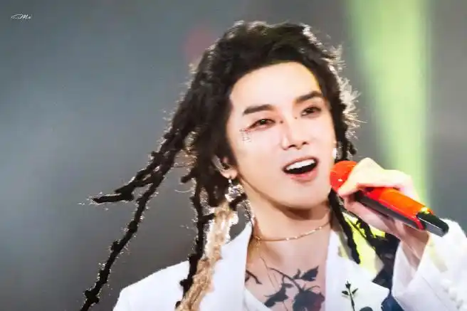 华晨宇王牌8flag要推理带飞全队##华晨宇又双叒叕跟王牌官宣了