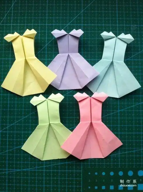 折纸穿裙子的小女孩 手工折纸大全-普车都