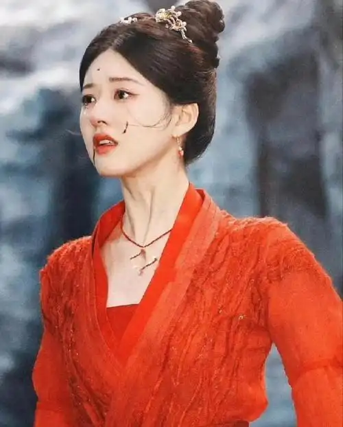 赵露思珠帘玉幕网传男主屈楚萧男二丞磊这阵容十月底开机