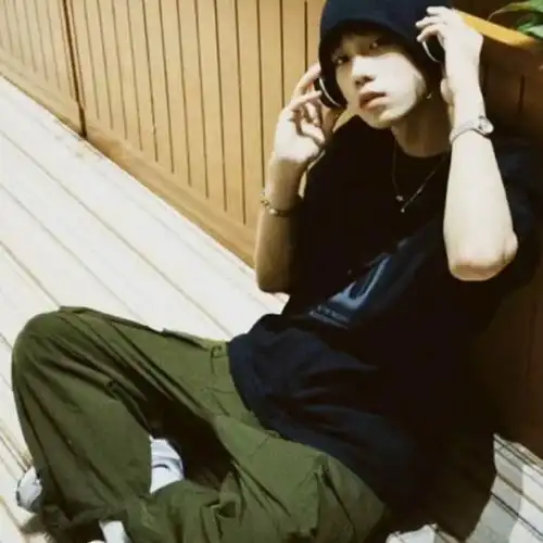 帅帅的男生头像