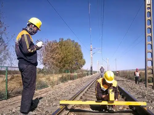青—黄接触网施工改造现场纪实(一)