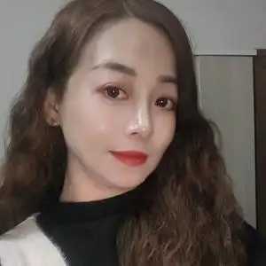 emily(70后)勿连赞头像