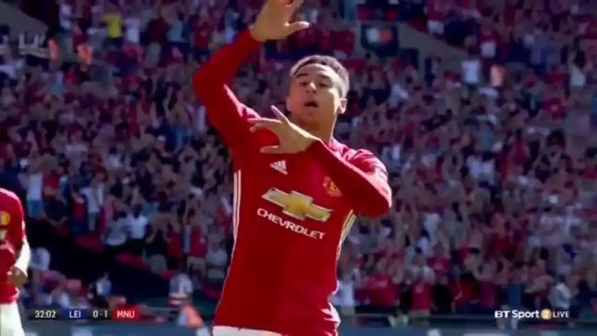 庆祝动作比进球丰富的男人,"大英帝星"林加德