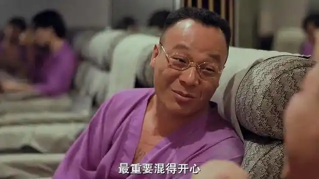 古惑仔伸手不打笑脸人b哥反派角色这演技没的说