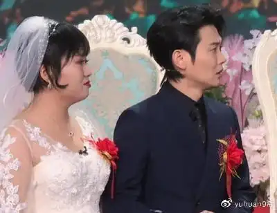 李雪琴野心真不小不但想当郭麒麟女友德云社其他鲜肉也不放过