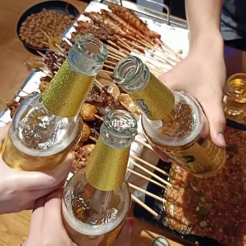 wink～_烧烤_啤酒_出行_美食探店