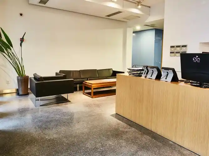 办公室玄关设计效果图欣赏办公室进门玄关图片一览