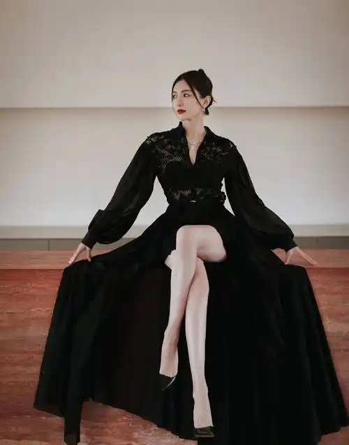 江疏影的五官精致,皮肤白皙光滑,为其增添了十分迷人的气质 –第 7 页