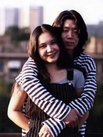 他与高晓松亲如兄弟一夜成名后什么都换了就老婆没换