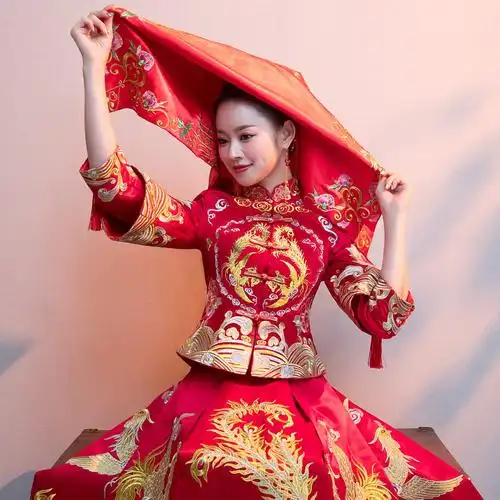 秀禾服新娘2019新款女中式婚纱结婚礼服金色禾秀服抖音敬酒服大码