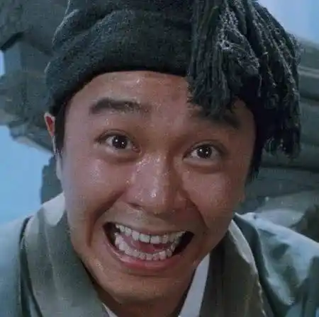 被北影当教材的4个镜头:周星驰的苦笑,潘粤明一脸饰两角,最后一个绝了