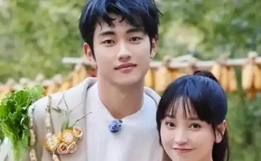 这6位女明星,宁可倒贴也要嫁"小丈夫",姐弟恋就那么香