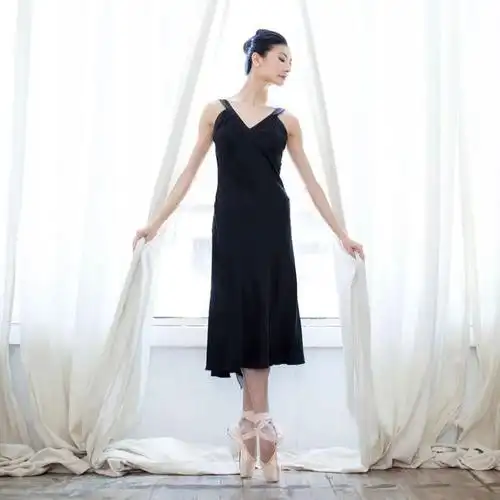 谭元元掷硬币决定命运19岁成顶级芭蕾舞团首席44岁风采依旧