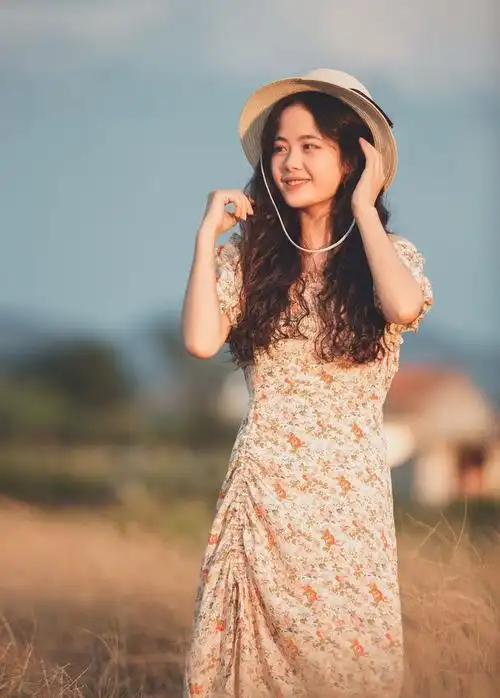 如果没有故事,没有剧情,单纯的一张照片,不要这种姿势,摆姿势为了美