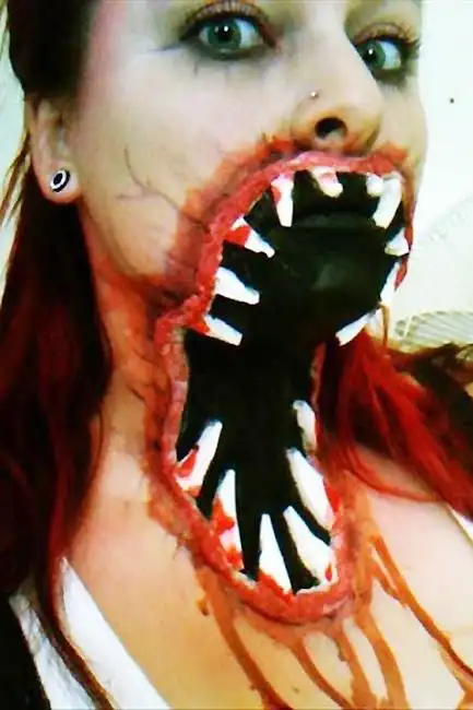 吓死人不偿命的超惊悚脸部彩绘
