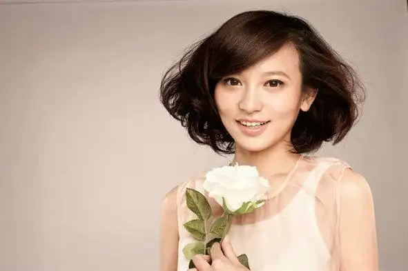 电影《深呼吸》热拍 施诗首演姐姐"过把瘾"