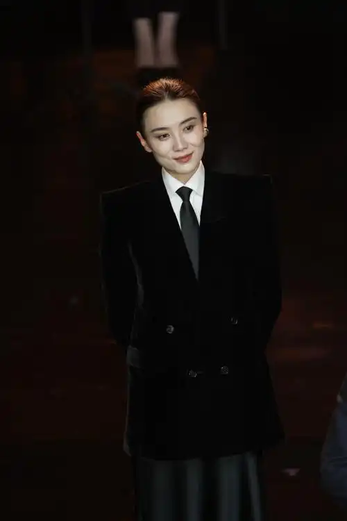 2025春节档#金树林之夜,宋佳怎么这么帅啊 大女主风范